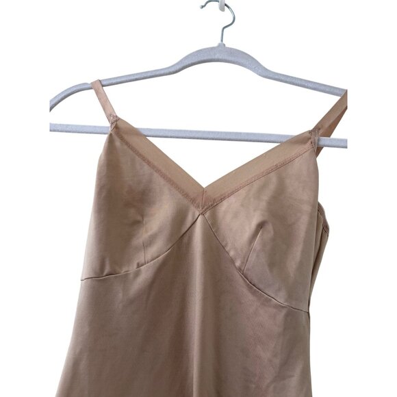 Spanx Simplicity Shapewear Tank Nude Beige Medium Adjustable Straps Nylon Blend - Picture 4 of 12